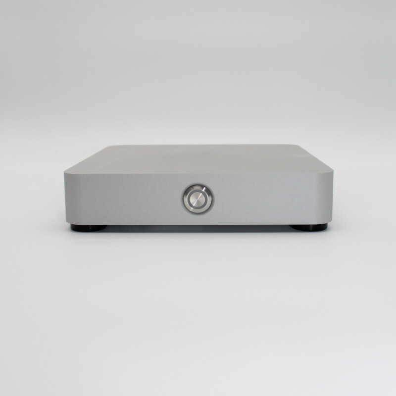 Werth Systems XE-850 medical fanless computer front view