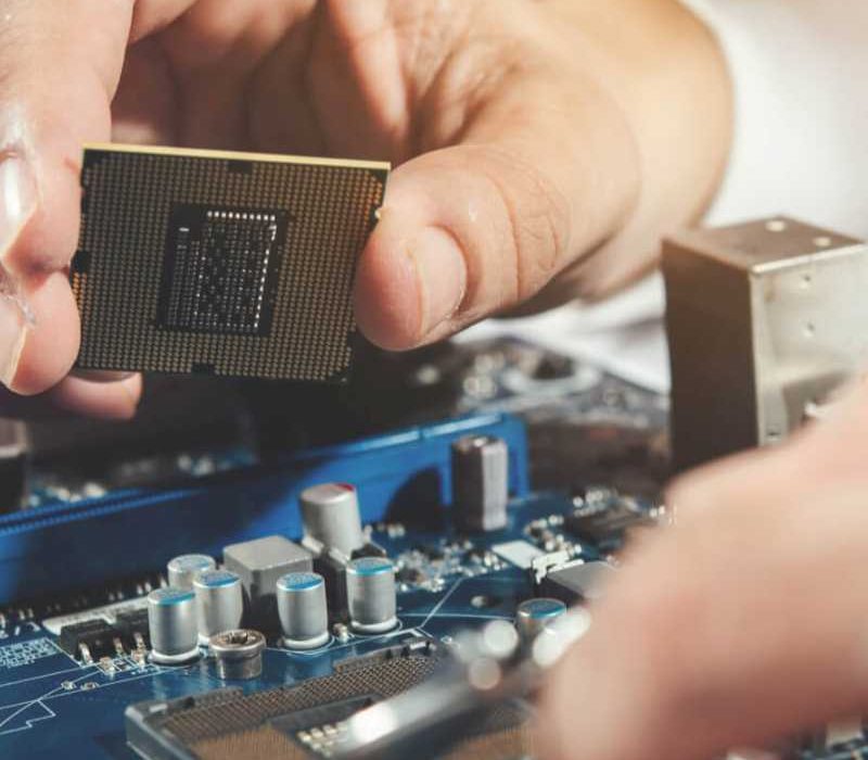 Werth Systems demonstration picture Freepik technical hardware service